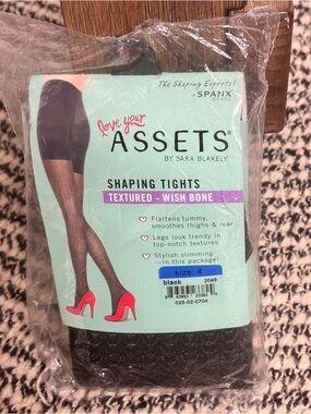ASSETS by Sara Blakely Textured Wish Bone Shaping Tights - Black SZ 4